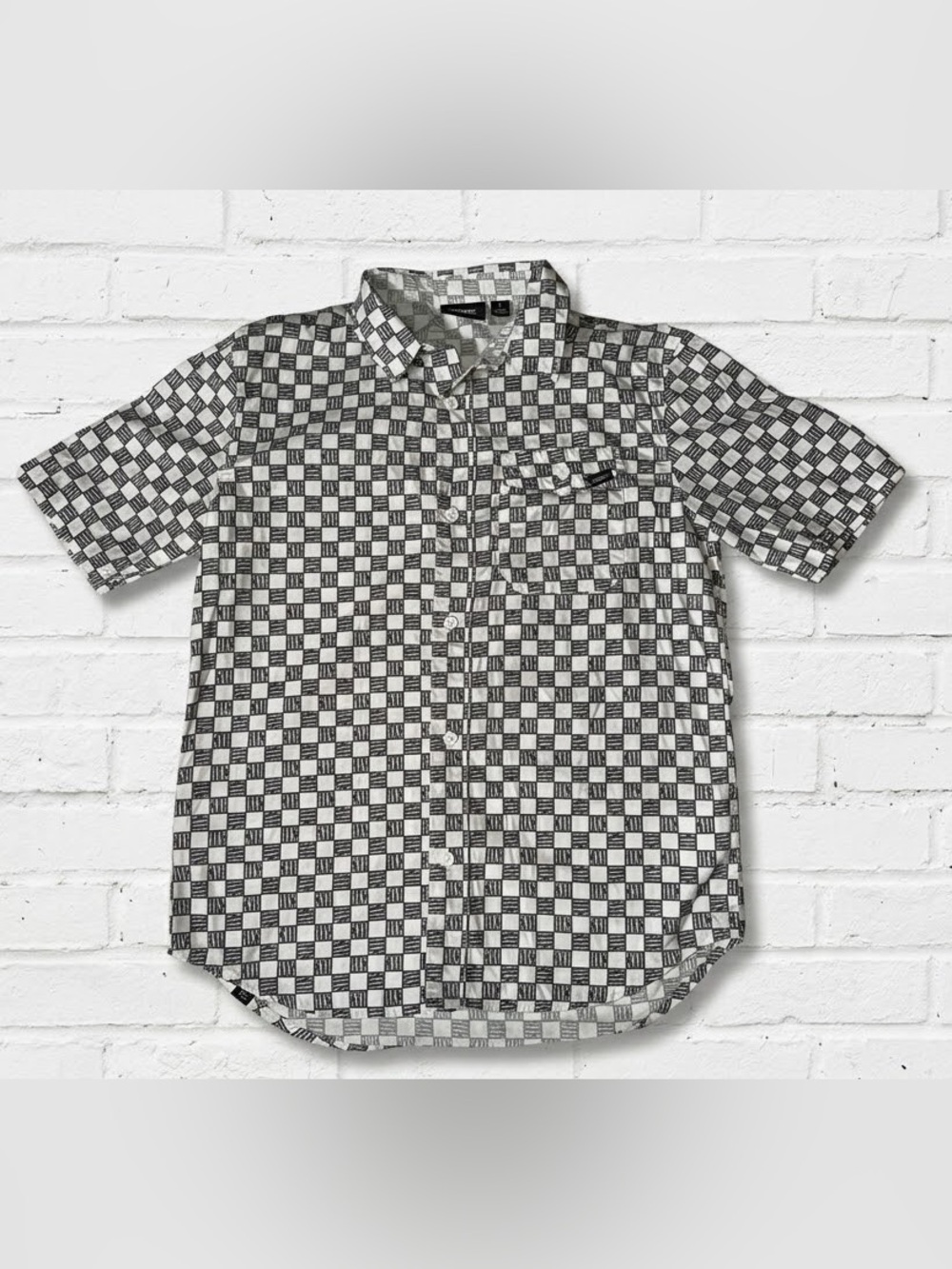 Vans OTW Checkerboard Logo Print Short Sleeve Button Up Shirt Kids Size Large